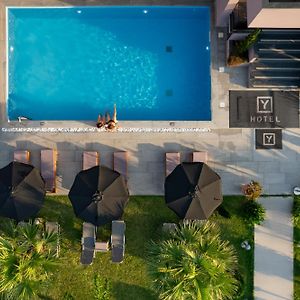 Hotel Yakinthos